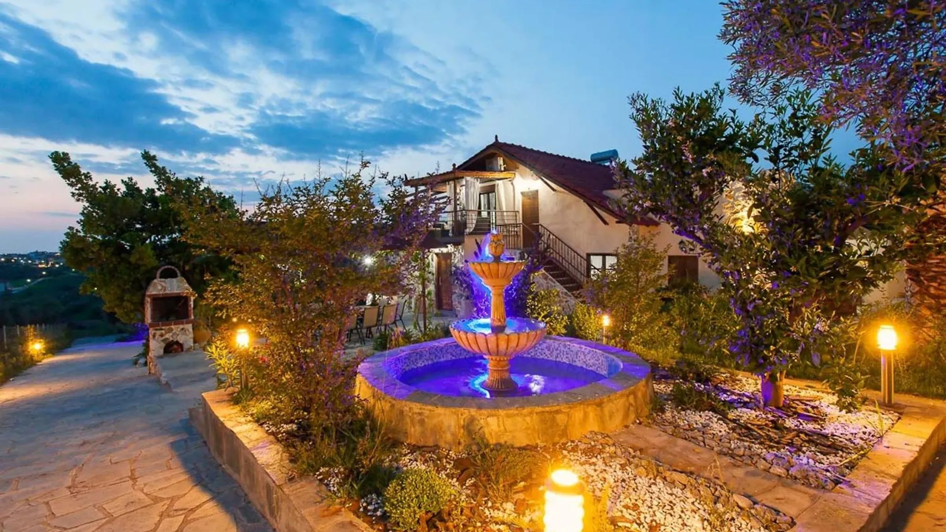 Villa Laskari Sea View 尼亚·蒙达尼亚 0*,  希腊